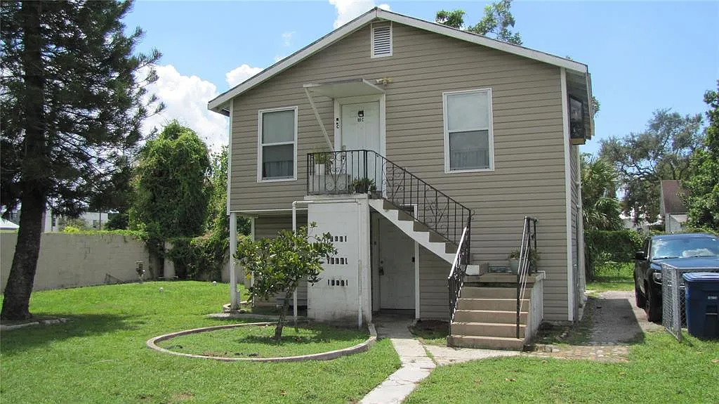 2 bed, 1.0 bath, 480 sqft, $1,600 — Photo 1