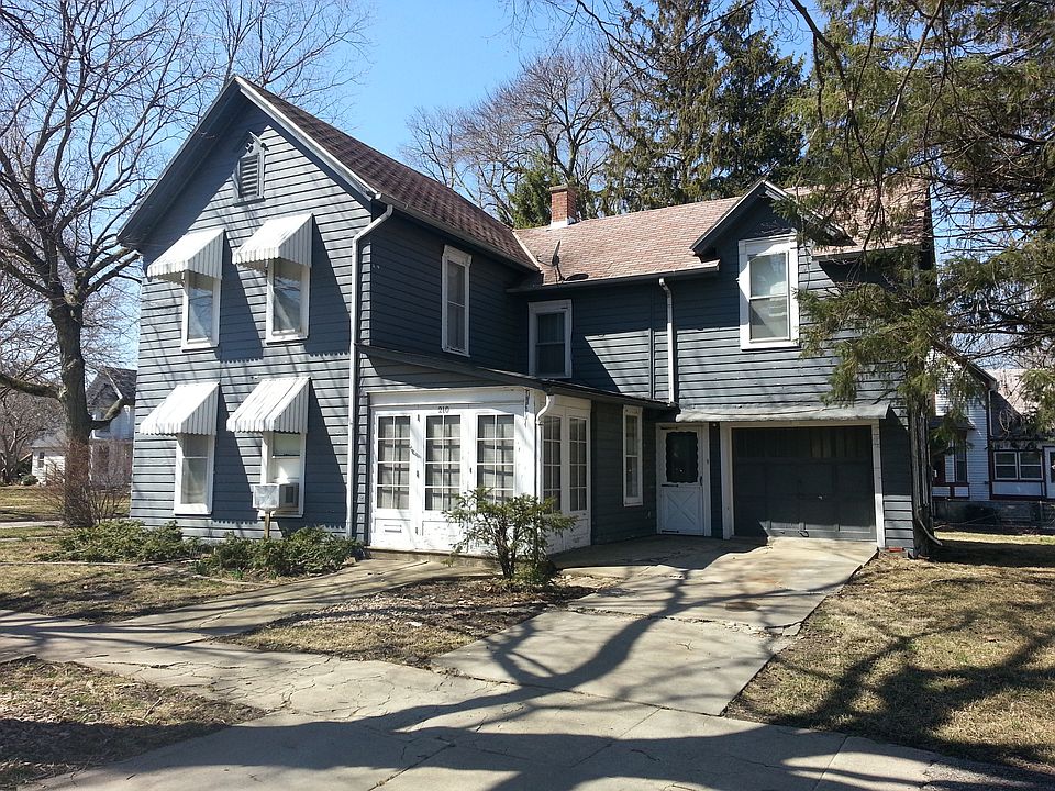 Front of house