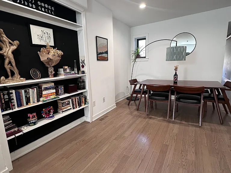 2034 E Hazzard St — Photo 6