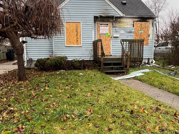 14714 Jacob Ave, Eastpointe, MI 48021