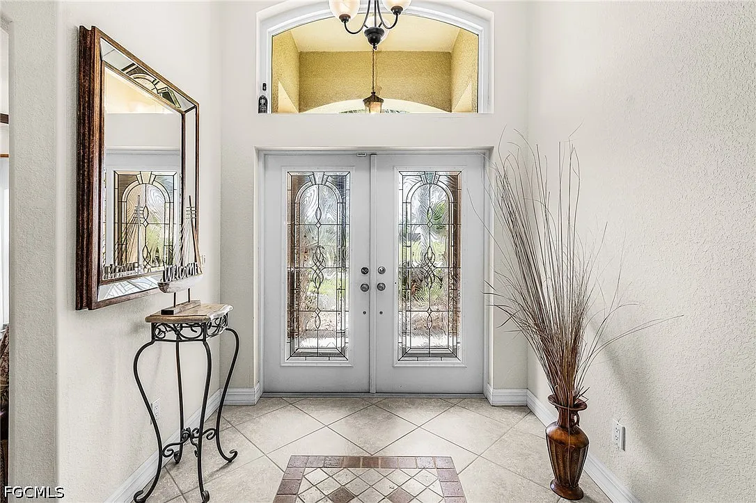 3 bed, 2.0 bath, 1737 sqft, $4,850 — Photo 4