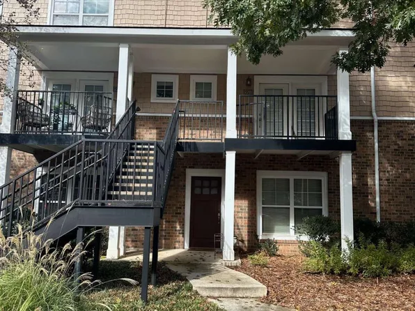1035 Barnett Shoals Rd APT 913, Athens, GA 30605