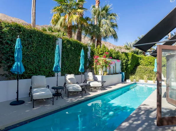 1755 S Mesa Dr, Palm Springs, CA 92264