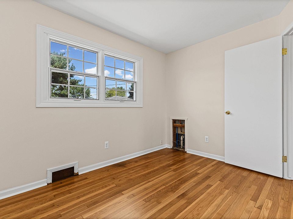 8587 Christine St, photo 20