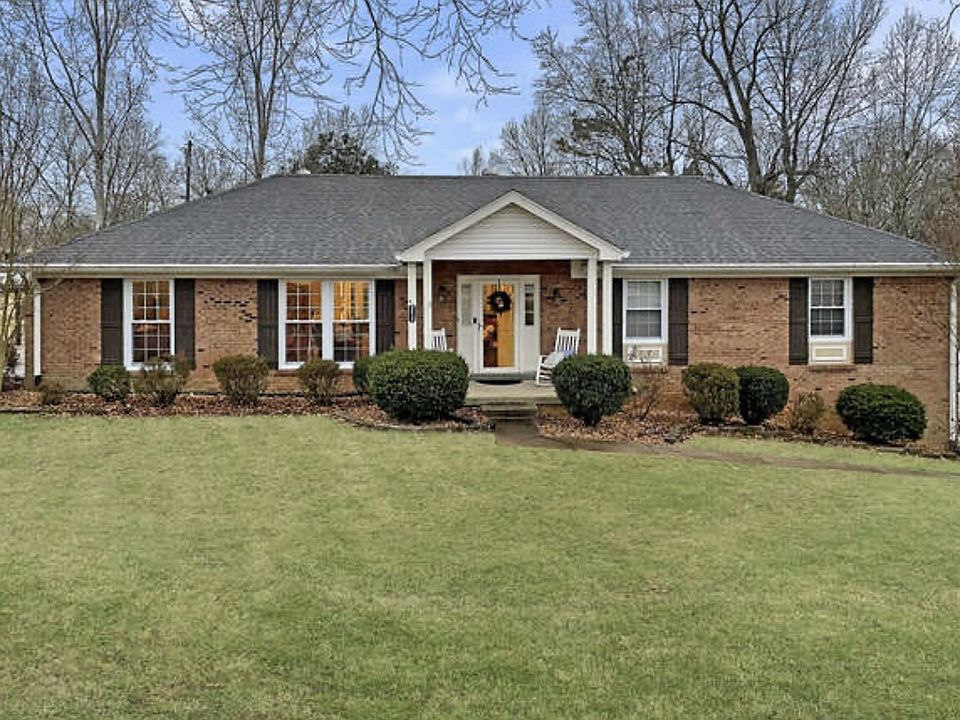 1st image of 2412 Chris Dr