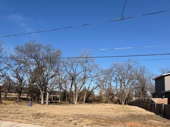 4511 Yancy St, Dallas, TX 75216