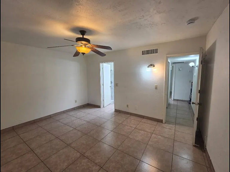 3311 S Placita Saltillo — Photo 9