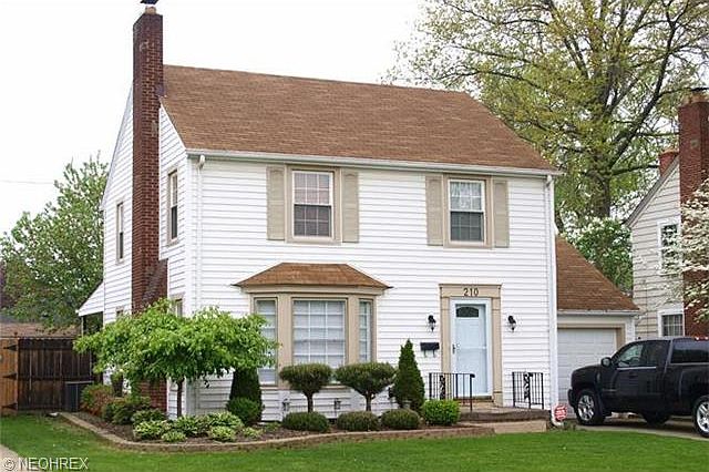 1st image of 210 Willard Ave SE