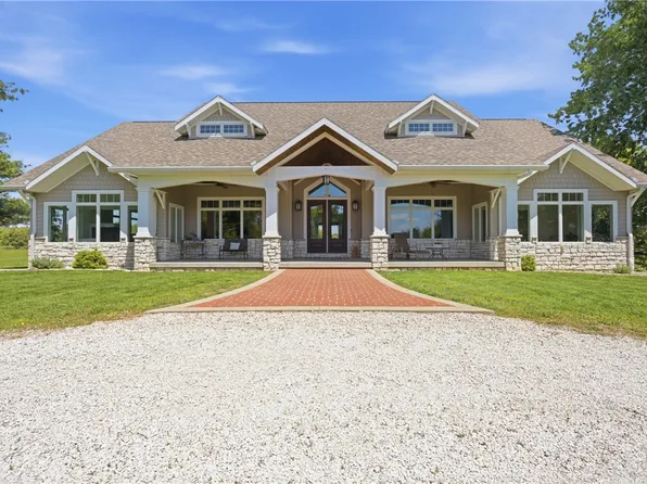 5700 E State Highway 33, Shumway, IL 62461