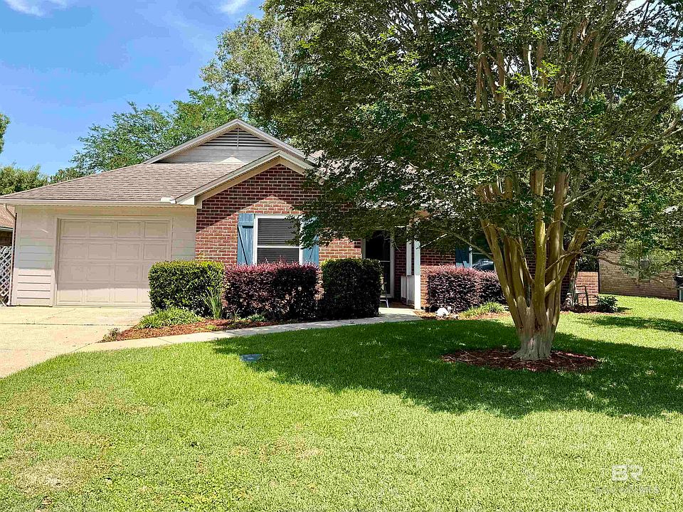 1st image of 6 McCue Cir