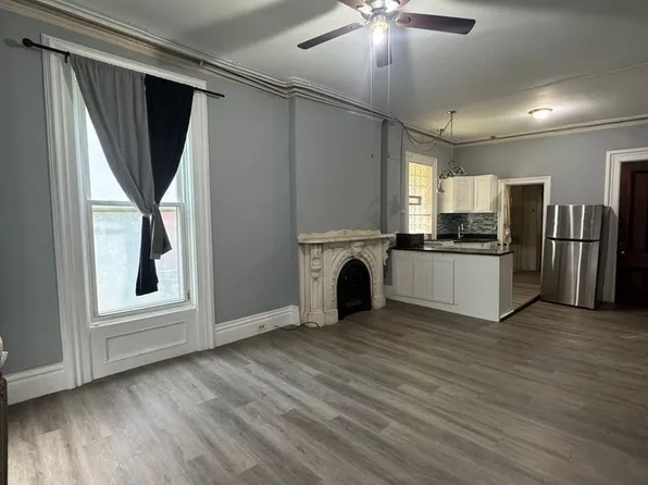 2156 5th Ave, 2156 5th Ave Floor 1, Troy, NY 12180