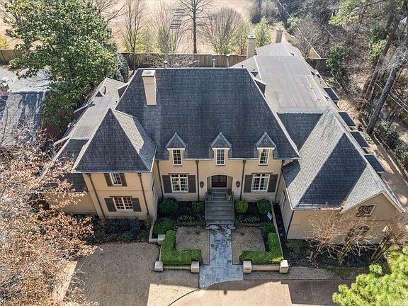 2nd image of 4565 Normandy Rd