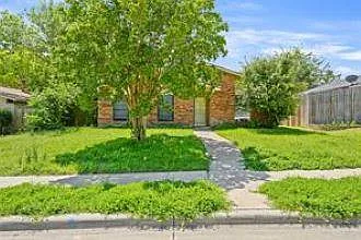 3 bed, 1690 sqft, $2,100 — Photo 3