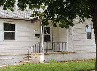 709 5th St, Scribner, NE 68057