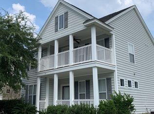 131 Avonshire Dr, Summerville, SC 29483