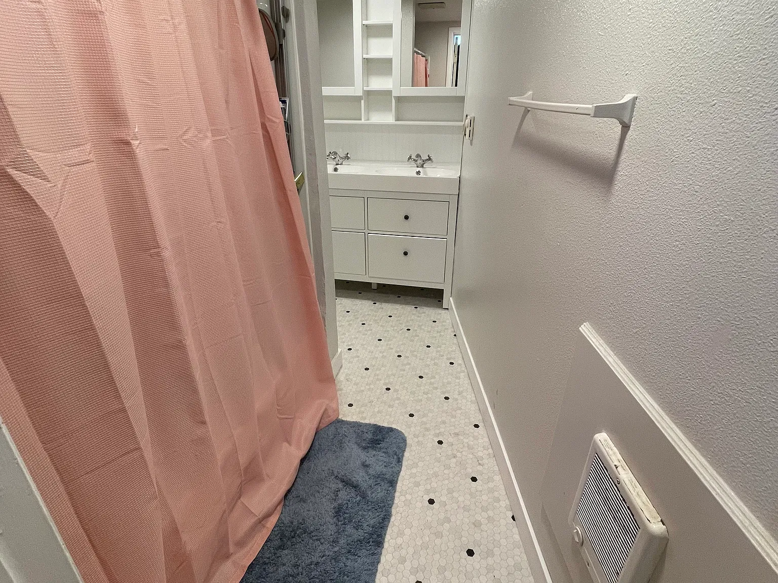 2 bed, 829 sqft, $1,250 — Photo 3
