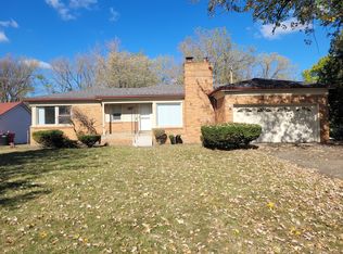17810 Bonstelle Ave, Southfield, MI 48075