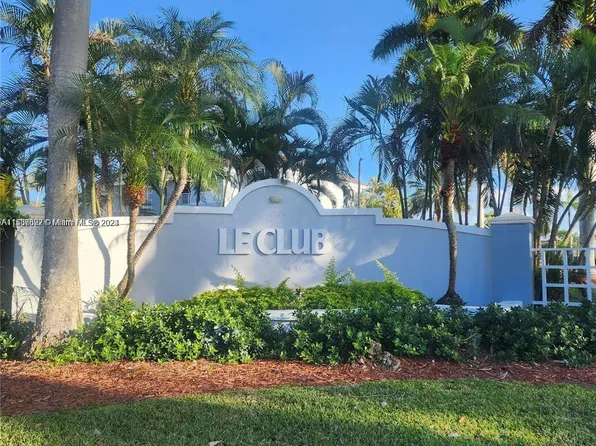 8660 SW 212th St APT 307, Cutler Bay, FL 33189