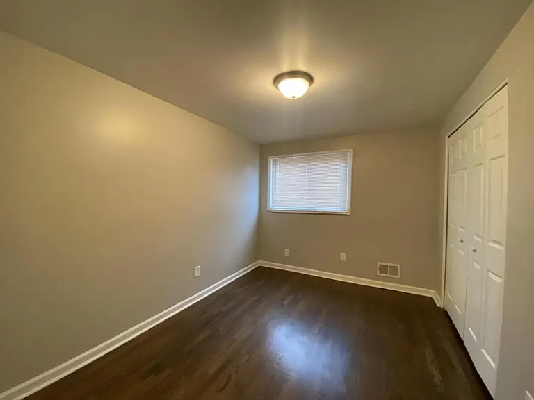 5674 Leiden Rd — Photo 6