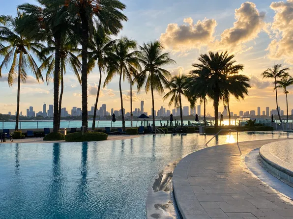 1500 Bay Rd, Miami Beach, FL