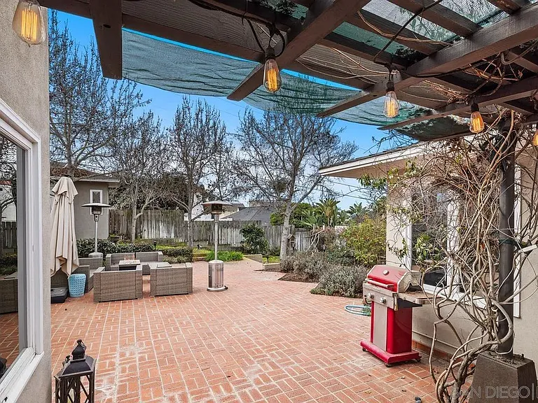 4475 Tivoli St — Photo 30