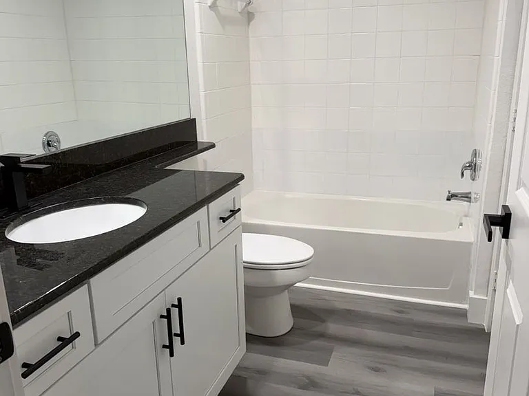 2001 Tizewell Cir #1503 — Photo 13