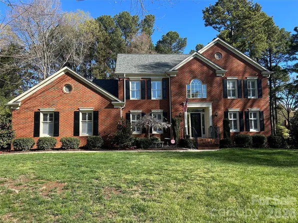 5318 Alexa Rd, Charlotte, NC 28277