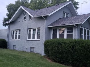 208 S Pine St, Buda, IL 61314