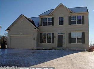102 Keverne Ct, Stephens City, VA 22655