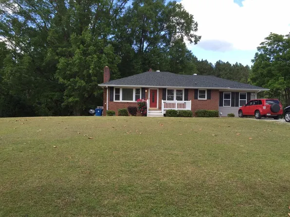 110 Hill Dale Dr, Greenwood, SC 29646