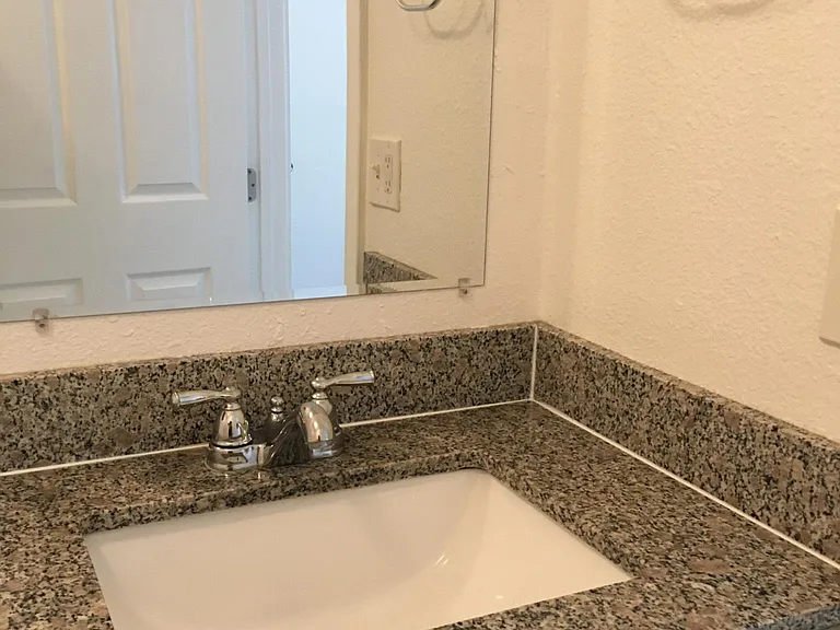 229 N Avenue 59 #229 — Photo 14
