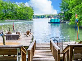 1066 Whispering Winds Dr, Catawba, NC 28609