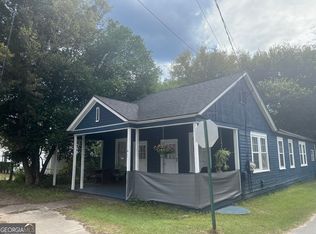 1 W Palmetto St, Porterdale, GA 30014