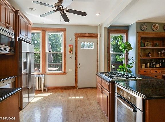 5th image of 2541 N Central Park Ave