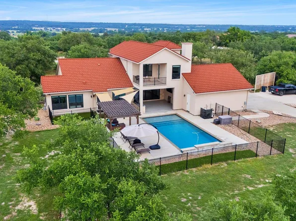 638 Strada Luca, Florence, TX 76527