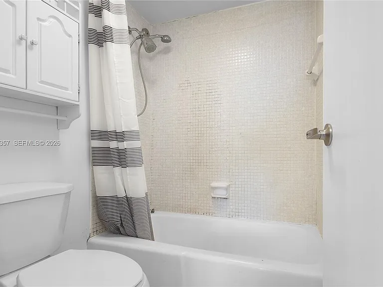 2899 Collins Ave #642 — Photo 14