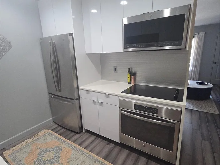 2250 Bering Dr — Photo 1