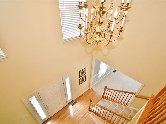2nd image of 138 Tanglewood Dr