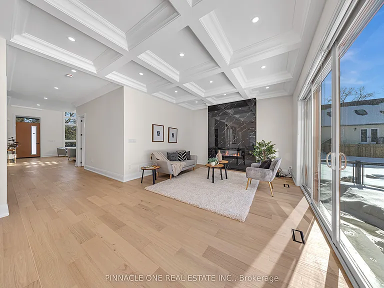 992 Little Cedar Ave — Photo 16