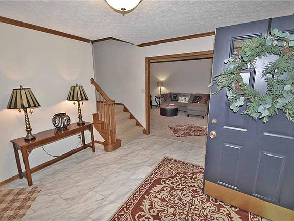 2nd image of 266 Brentwood Dr