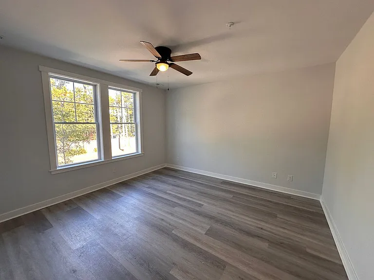 1426 Navaho Trl — Photo 11