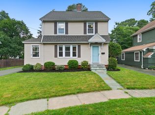 37 Ingram St, Hamden, CT 06517