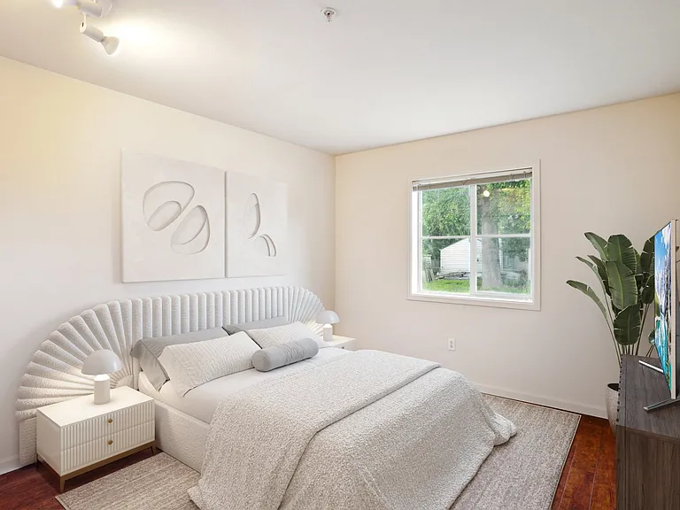 7311 15th Ave NW #203 — Photo 2