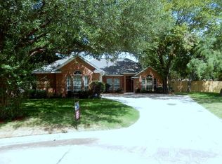 3734 Iris Dr, Grand Prairie, TX 75052