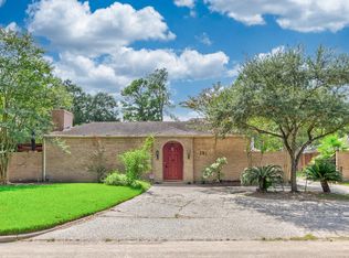 251 Gessner Rd, Houston, TX 77024