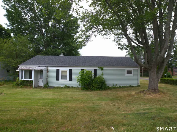61 Circle Drive, Wallingford, CT 06492