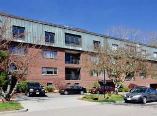 209 Commonwealth Ave APT 3C, Newton, MA 02467