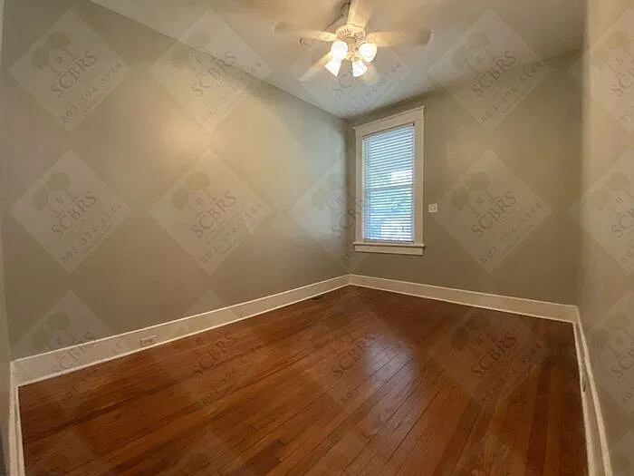 6 bed, 2.0 bath, 2453 sqft, $5,000 — Photo 4