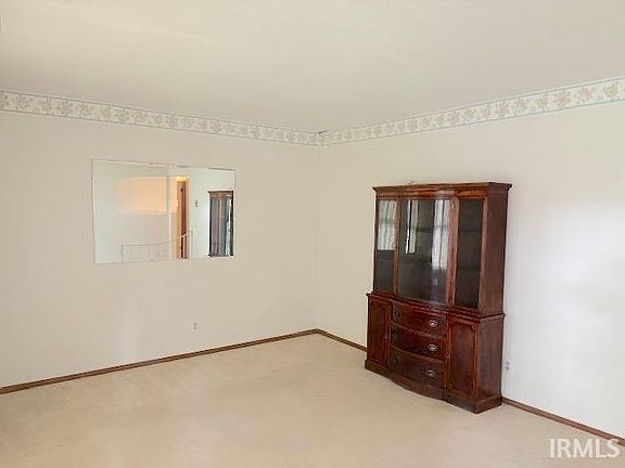 4th image of 2301 N Old Towne Ln