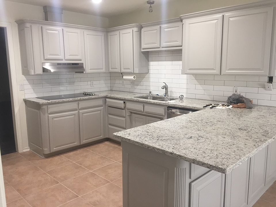 1st image of 8513 Hidden Meadow Dr